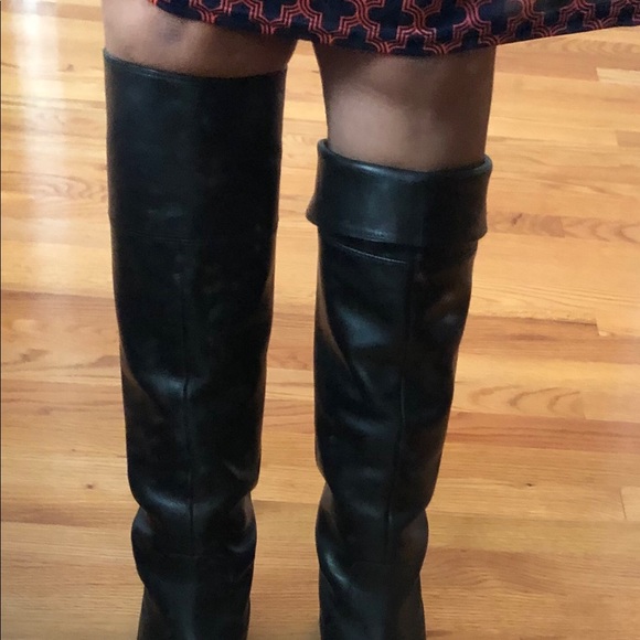 Coach Boots - Picture 5 of 7